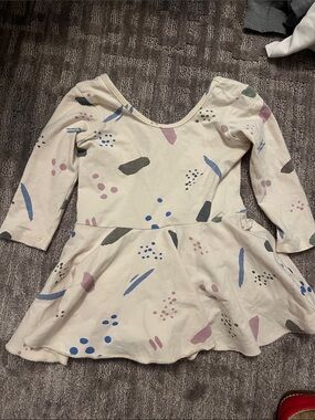 Alice + Ames Cream Long-Sleeve Dress Pastel Abstract Motif for Dance or ballet